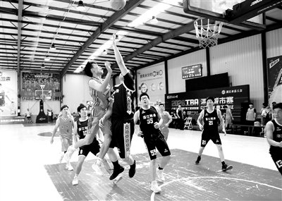 Kysports-“工BA”湛江城市赛开赛|湛江日报|广东工会|广东|职工篮球联赛湛江城市赛|体育比赛_新浪体育_新浪新闻